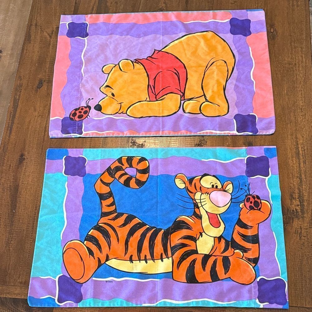 Vintage Winnie the Pooh and Tigger standard pillowcase set
